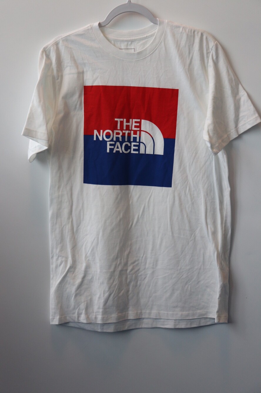 The North Face Medium White Cotton T-Shirt with Red Blue Logo